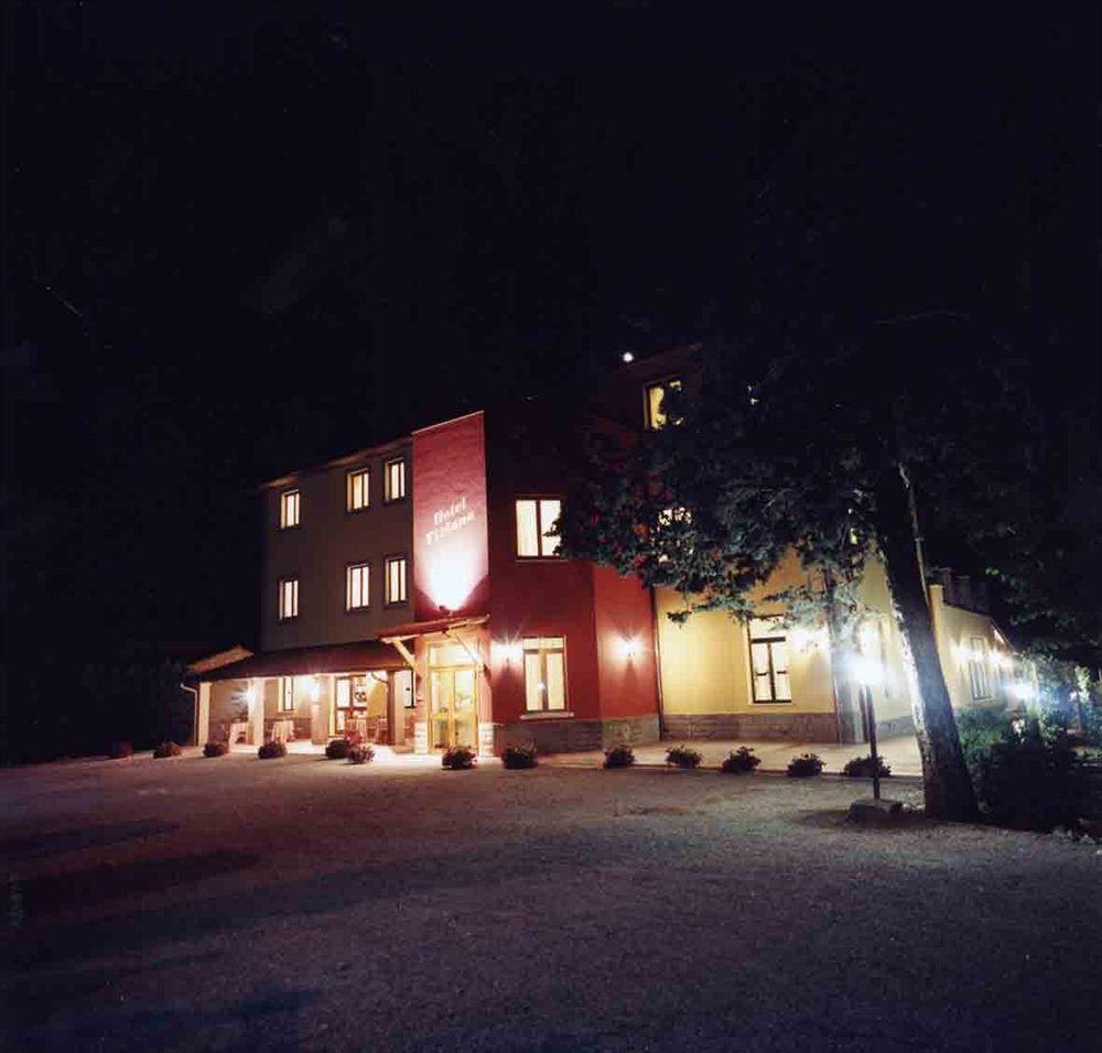 Montepulciano Stazione Hotel Tiziana מראה חיצוני תמונה