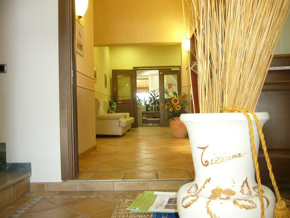 Montepulciano Stazione Hotel Tiziana מראה חיצוני תמונה