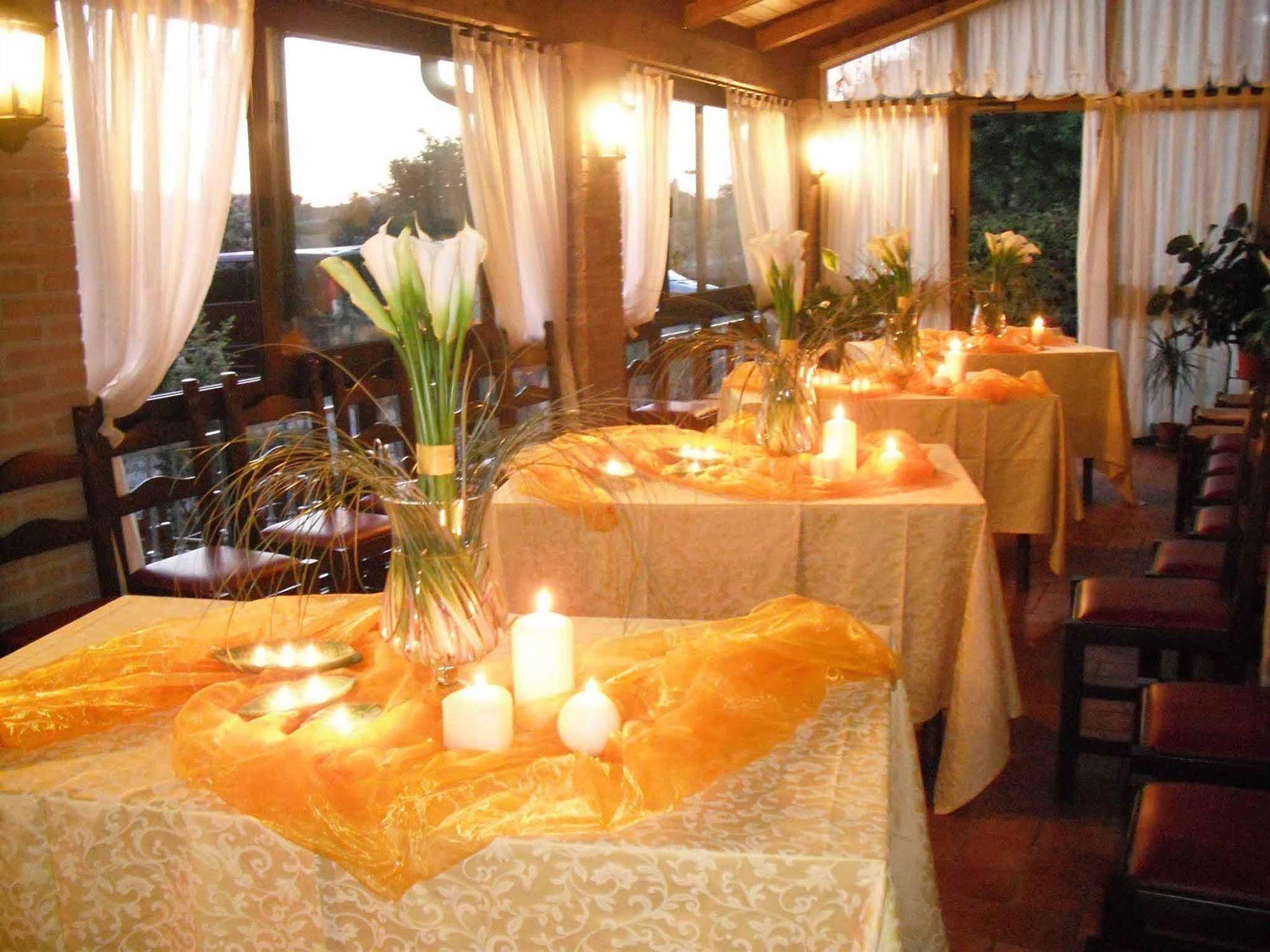 Montepulciano Stazione Hotel Tiziana מראה חיצוני תמונה