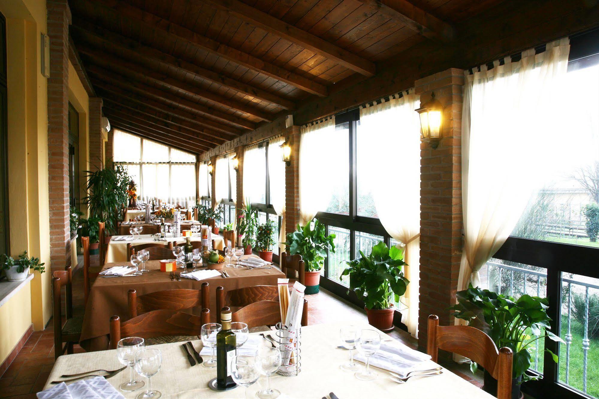 Montepulciano Stazione Hotel Tiziana מראה חיצוני תמונה