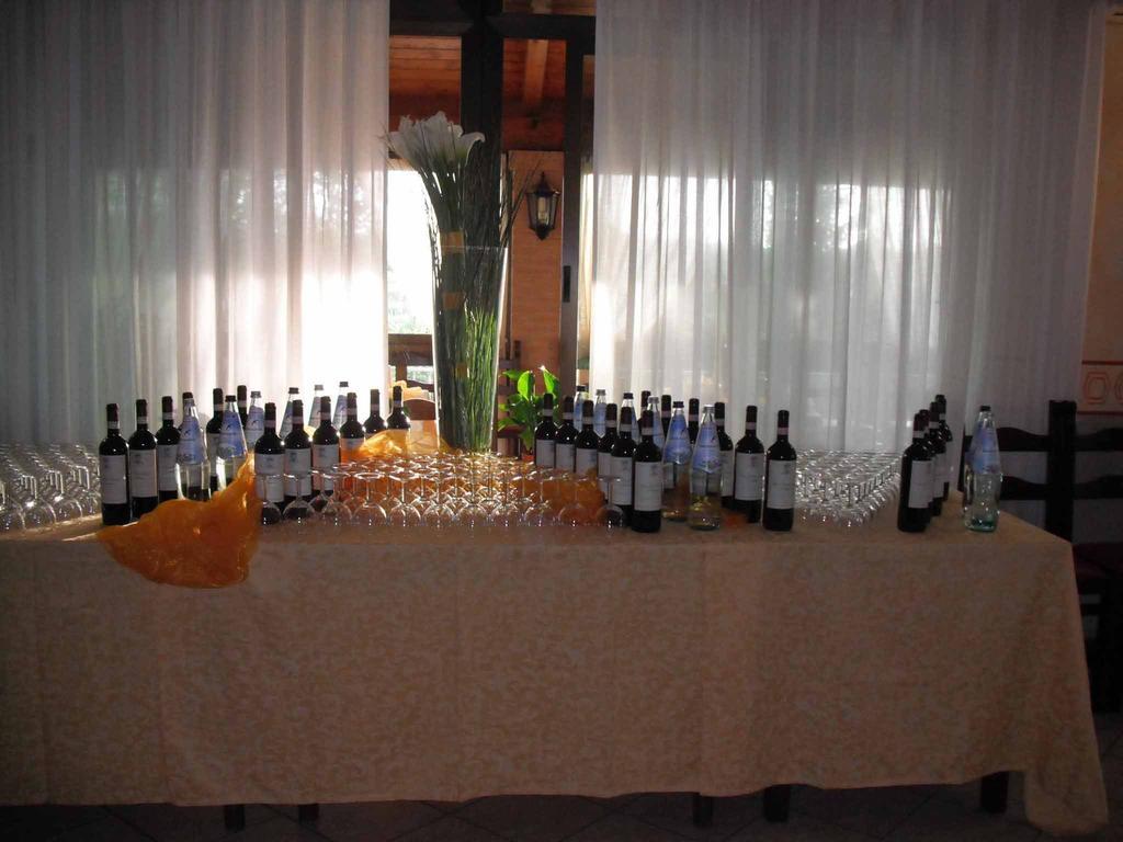 Montepulciano Stazione Hotel Tiziana מראה חיצוני תמונה