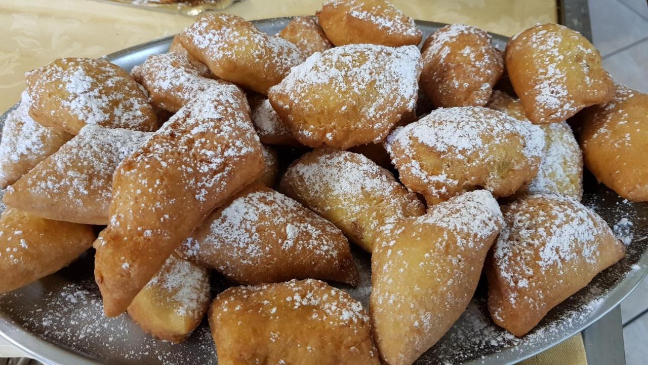Montepulciano Stazione Hotel Tiziana מראה חיצוני תמונה